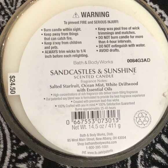 Bath and body works sandcastles and sunshine candle - Picture 4 of 4